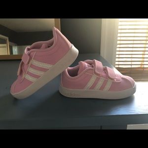 Adidas toddler sneakers
